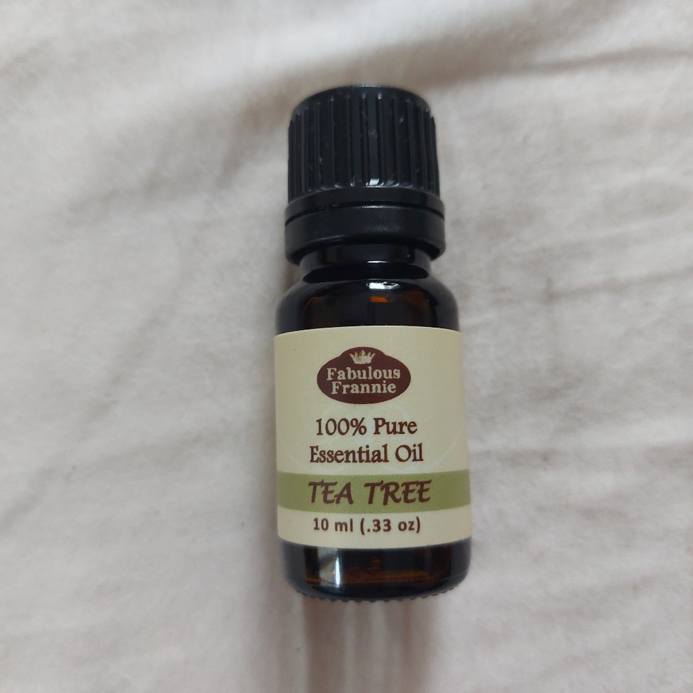 Tea tree essential oil, 10 ml